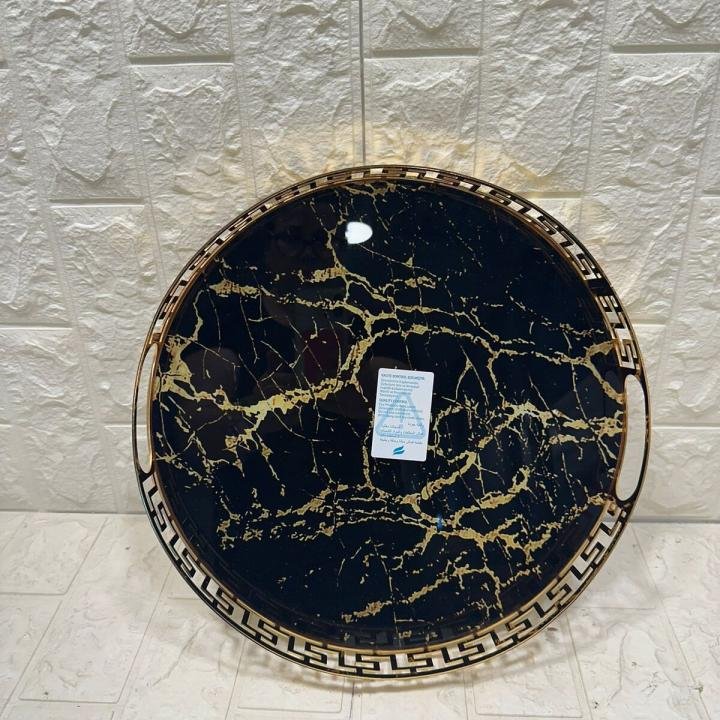 Yuvarlak Büyük Gold Metal Cam Tepsi 35 cm, şık ve dayanıklı mutfak aksesuarı