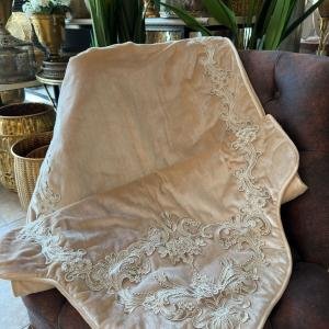 SECCADE KADİFE ÇEYİZLİK-HEDİYELİK 120 X 65