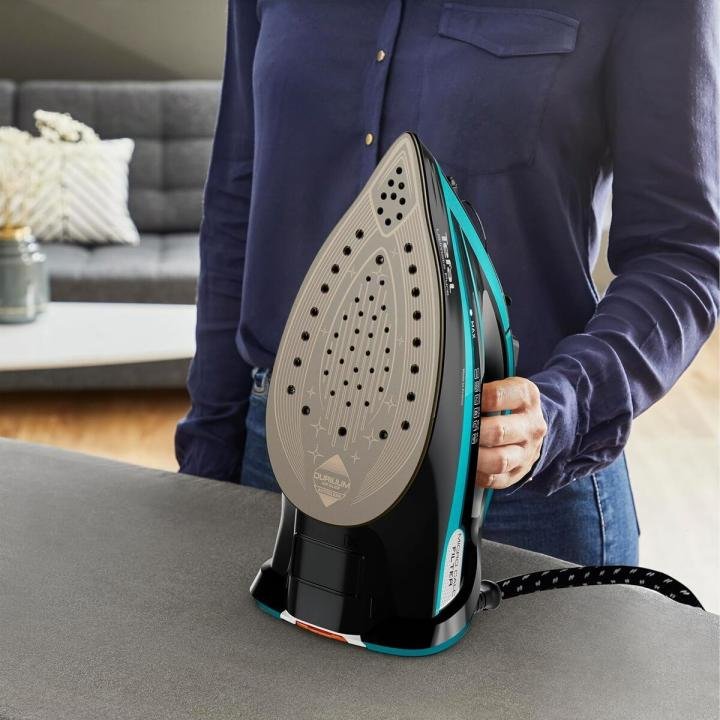 FV9844 Ultimate Pure Kireç Avcısı 3200 Watt Buharlı Ütü - En Güçlü Buhar Performansı