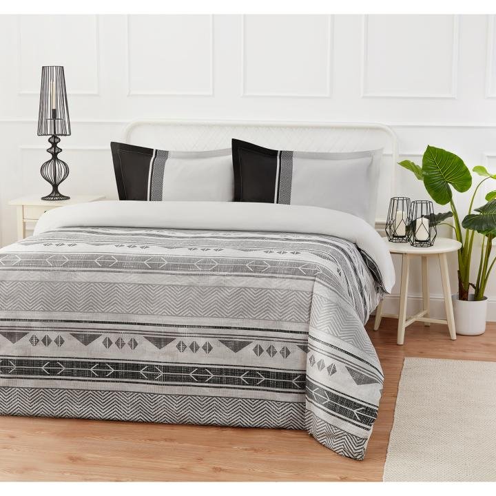 Hena Çift Kişilik Nevresim Takımı